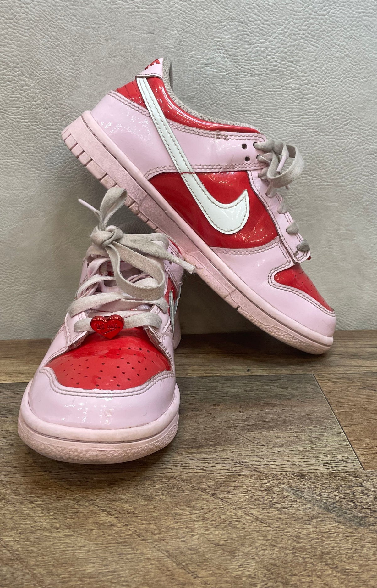 Vintage 2004 Nike Dunk Low Be Mine Pink Red Patent Size 4Y