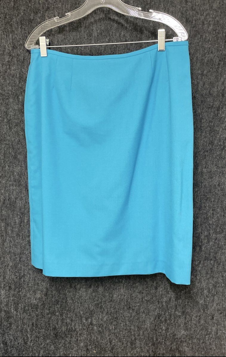 Le Suit Essentials Women's 2-Piece Blazer Skirt Suit Blue Short Sleeve Sz 14P