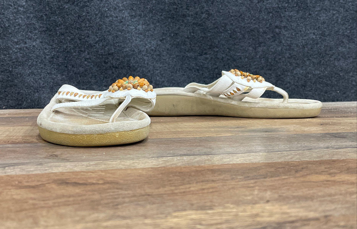 Earth Spirit Cottonwood White Beaded Leather Thong Sandals Women's Size 9.5