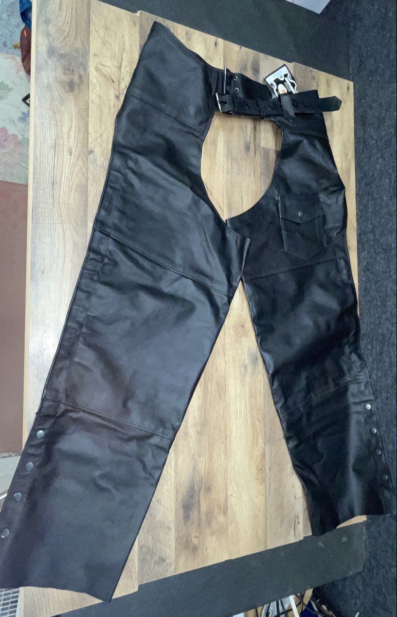 Black Leather Men's Motorcycle Riding Chaps Belted Lace Up YKK NWT Sz 42