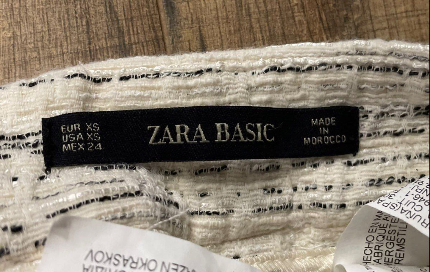 Zara Women's White Tweed Frayed Fringed Trim Mini Skirt Size S