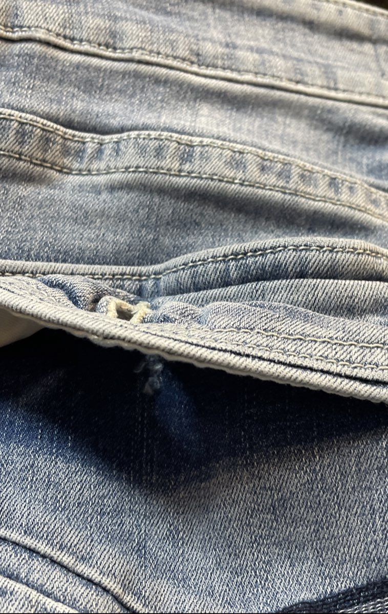 BKE Women's Victoria Mid-Rise Bootcut Jeans Light Wash Distressed Sz 34x31.5