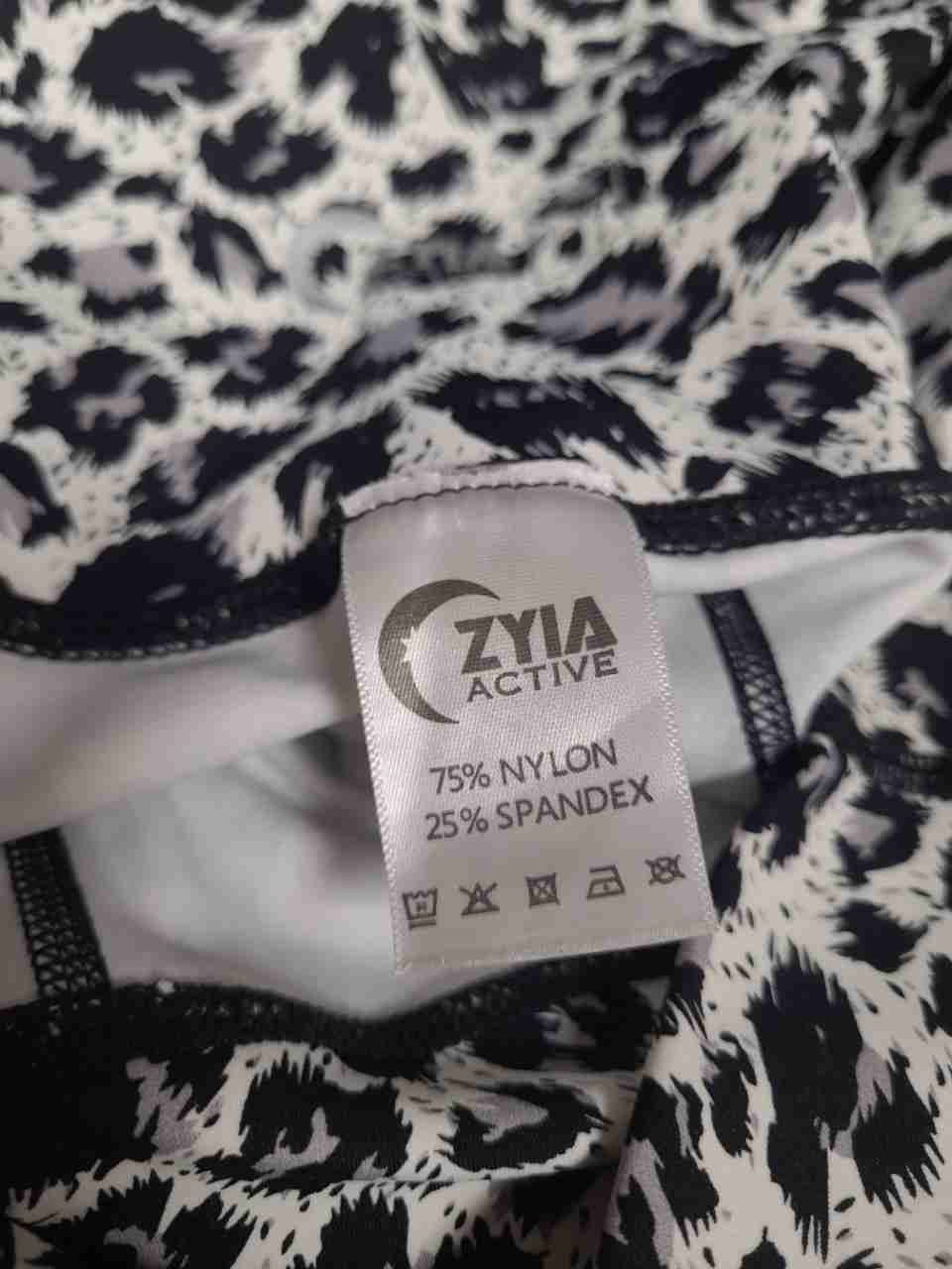 Zyia Active Women's Leopard Print High Rise Leggings with Side Pockets Sz 8-10