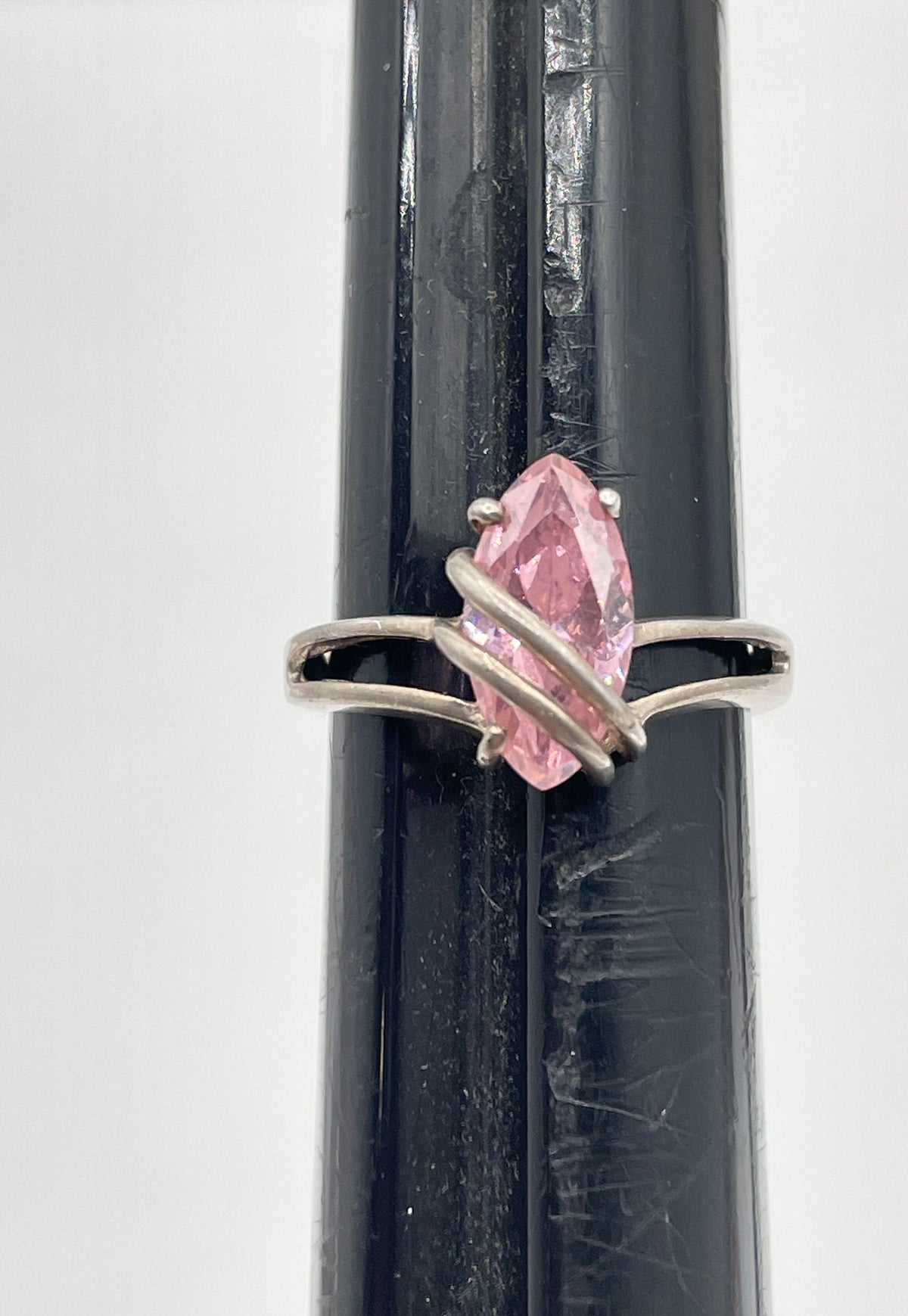 Shube 925 Sterling Silver Marquise-Cut Pink CZ Crossover Band Ring 2.9g