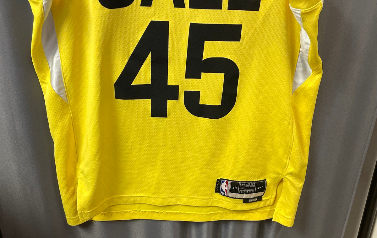 Nike Men's Utah Jazz Donovan Mitchell #45 Swingman Jersey Yellow Icon Edition 48