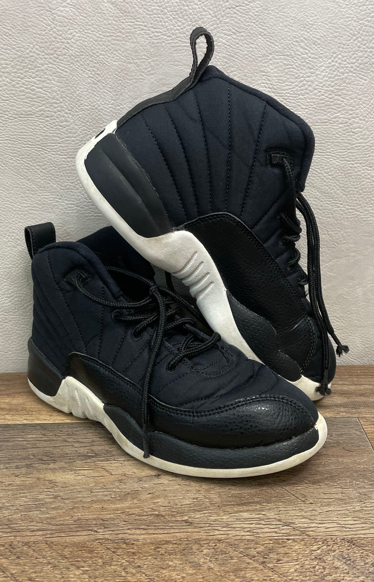 Nike Air Jordan 12 Retro Black Nylon Neoprene Kids Youth Size 3Y 2016