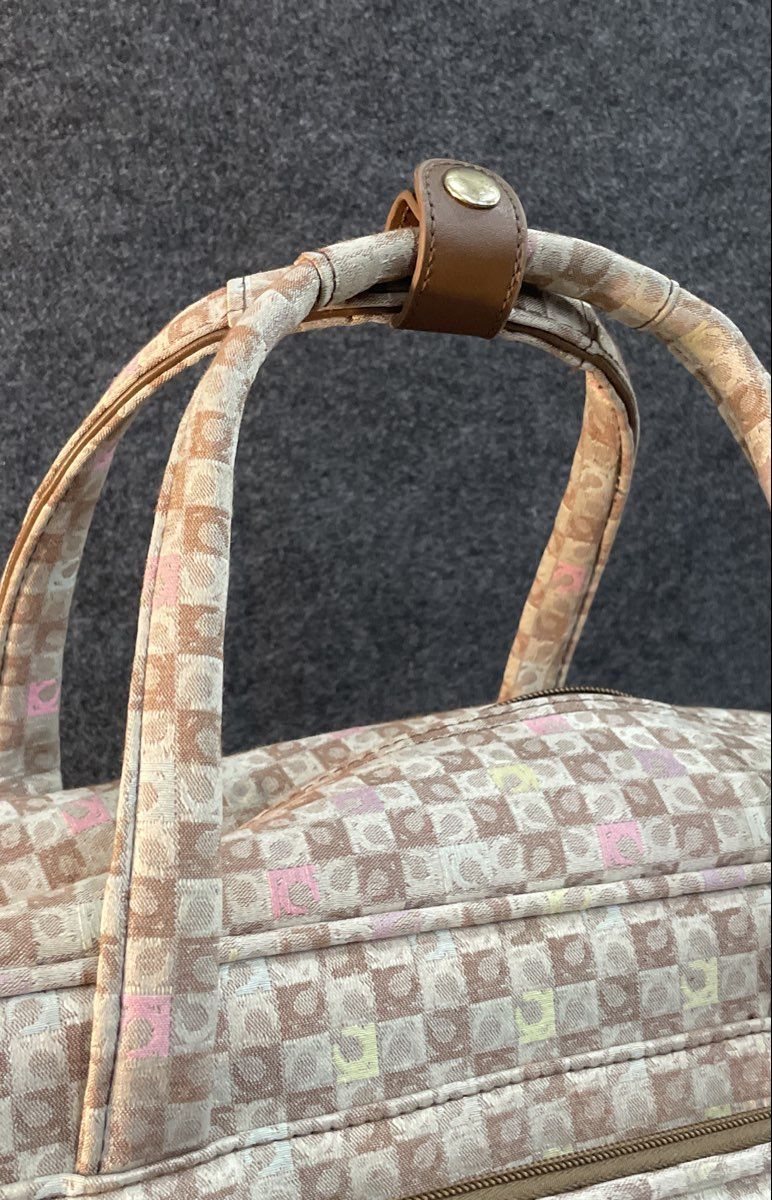 Liz Claiborne Multi-Color Logo Monogram Rolling Tote Bag Suitcase Carry-On