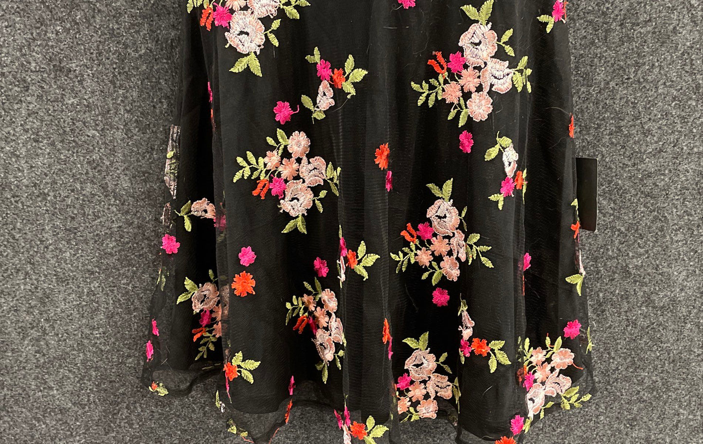 Lulus Women's Black Floral Embroidered Mesh Fit & Flare Mini Dress NWT Sz S