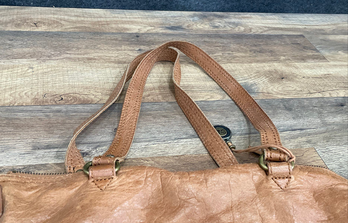 The Sak Brown Leather Multi Pocket Shoulder Bag Tote Antique Brass Hardware