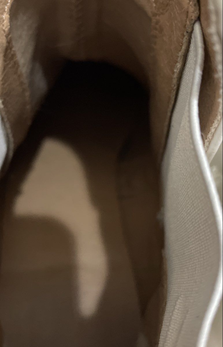 Universal Thread Rielle White Leather Platform Chelsea Ankle Boots Size 7.5