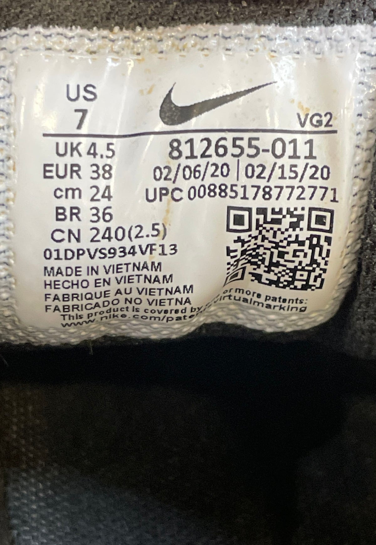 Nike Tanjun Black White Women's Sneakers Lifestyle Running Shoes Size 7