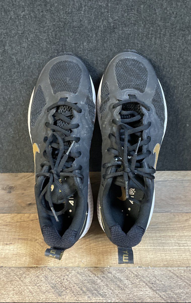 Nike Air Max LTD 3 Black White Metallic Gold Sneakers Size 8.5
