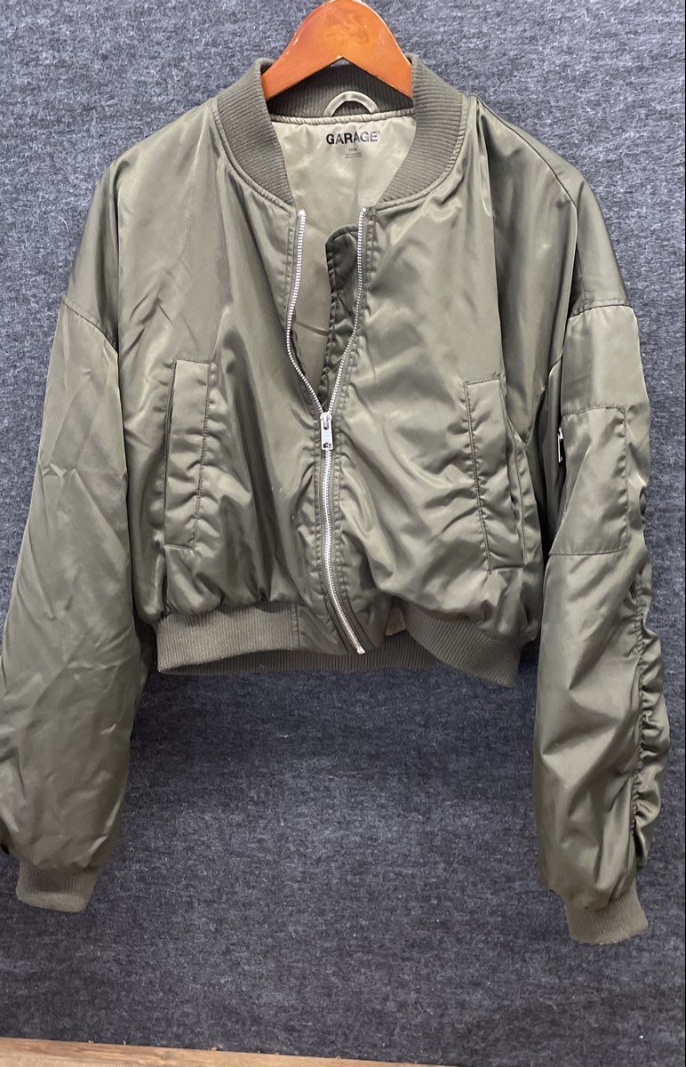 Garage Women's Olive Green Cropped Bomber Jacket Ruched Sleeve Sz XL