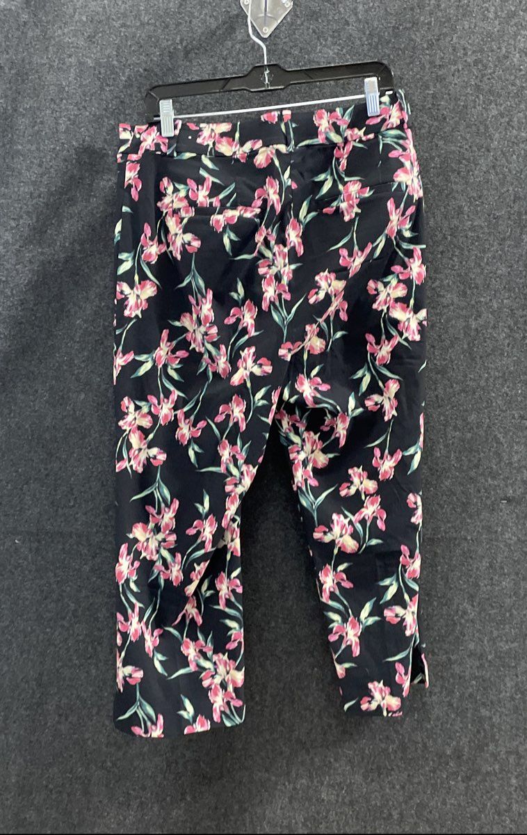 Lane Bryant Women's Black Floral Ankle Trousers Flat Front Pants Sz 14 NWT