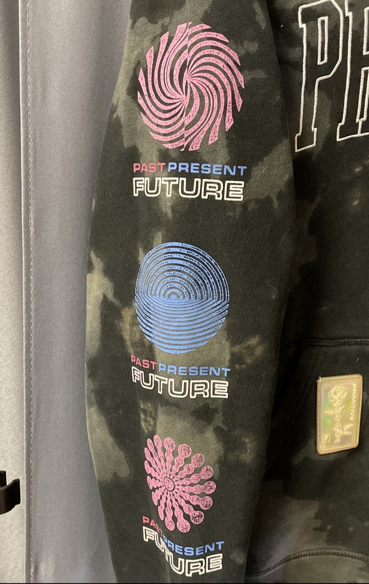 Primitive Men's Black Acid Wash Graphic Rose DNA Pullover Hoodie Sz M