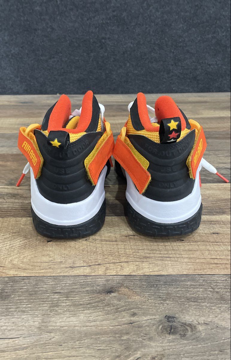 Nike Air Raid Raygun GS Black Yellow Orange Basketball Sneakers Size 5.5Y