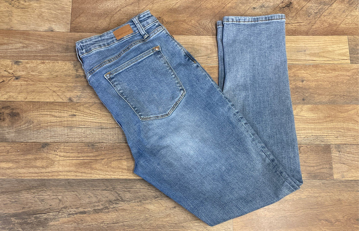 Judy Blue Women's Boyfriend Fit Medium Wash Denim Jeans Sz 13/31