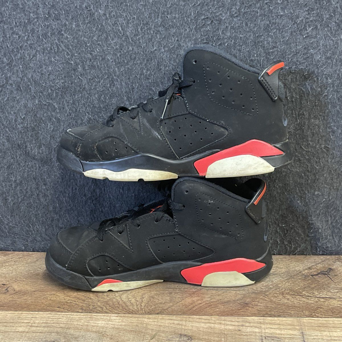 Nike Air Jordan 6 Retro Infrared Black Sneakers Kids Size 3Y