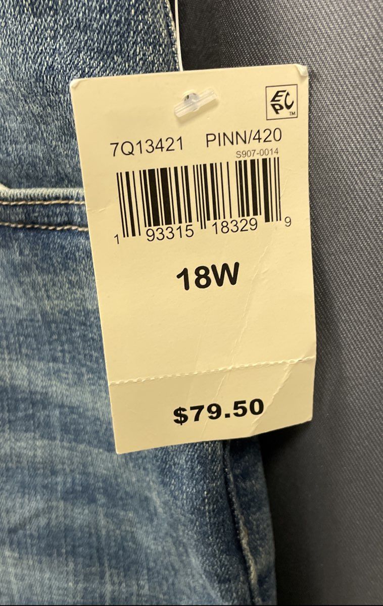 Lucky Brand Women's Emma Crop Jeans Blue High Rise Curvy Fit NWT Size 18W