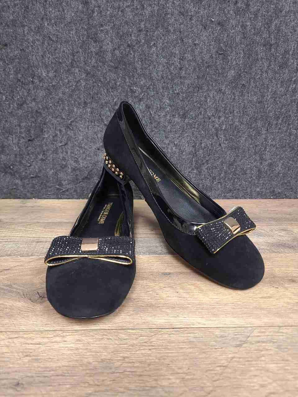 Things II Come Black Suede Rhinestone Bow Studded Heel Flats Women's Size 8.5 M