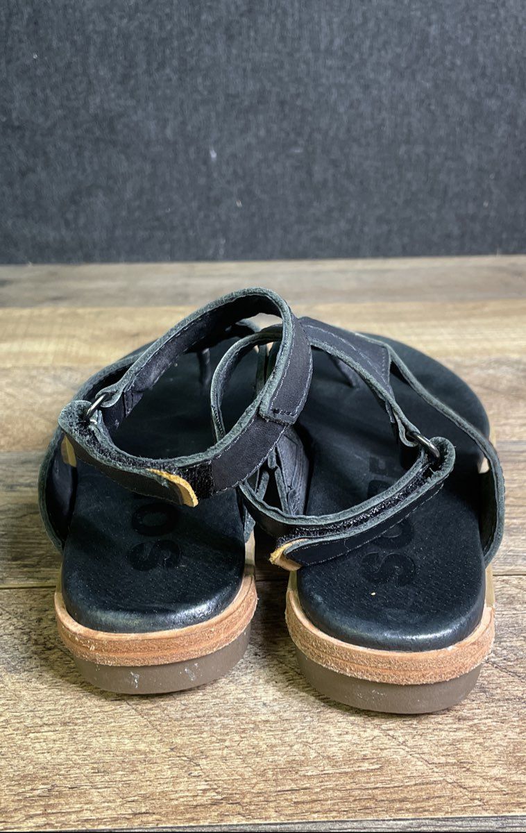 Sorel Roaming T-Strap Black Leather Women's Sandals Size 6