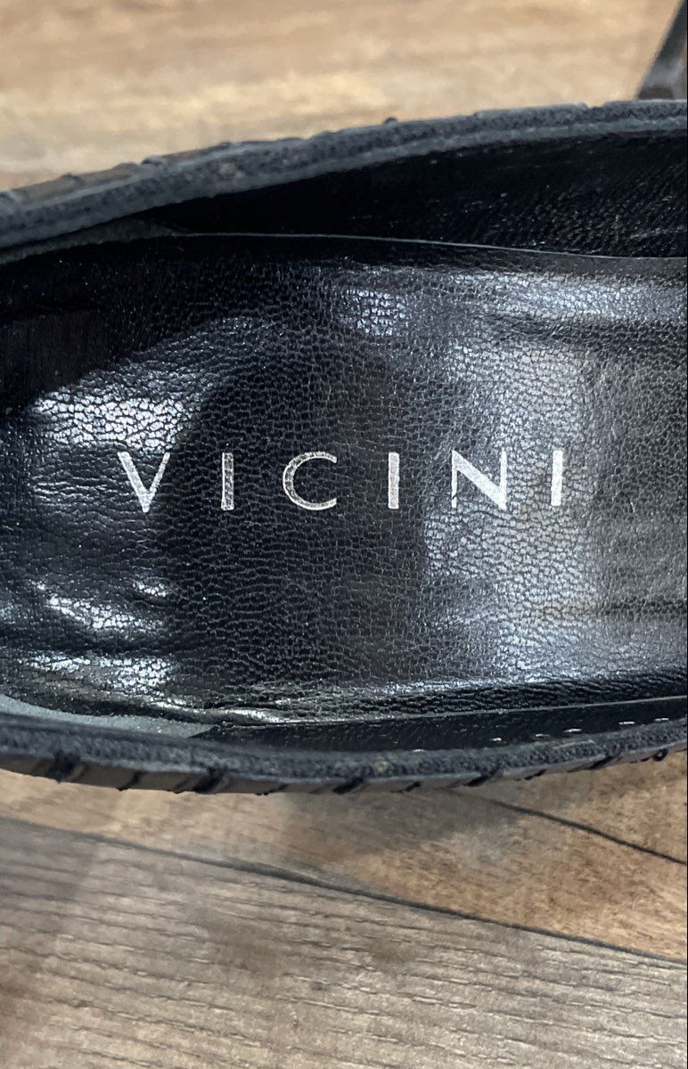 Vicini Black Leather Pointed Toe Stiletto Pumps Heels Italy Size 38.5 US 8.5