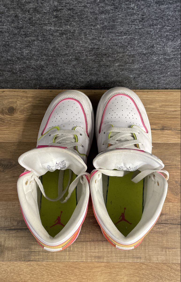 Nike Air Jordan 1 Mid GS White Digital Pink Laser Orange Sneakers Size 5.5Y