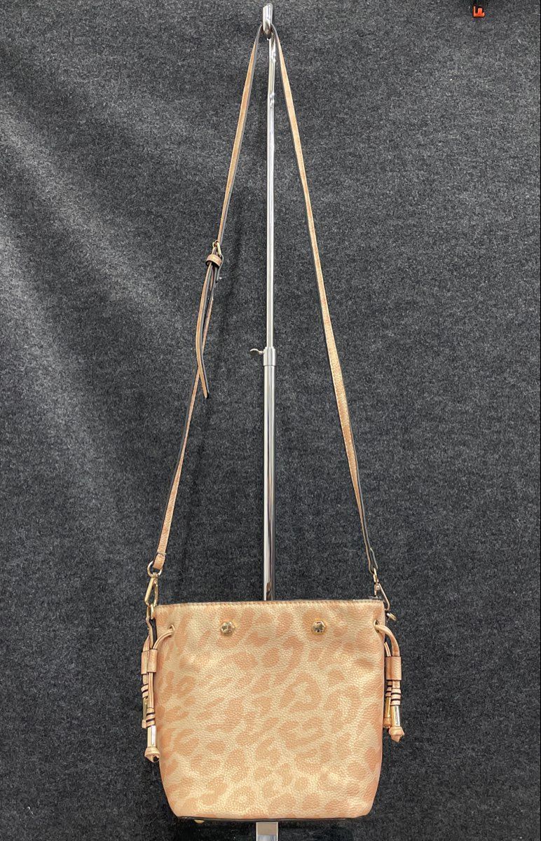 Jen & Co Pink Metallic Leopard Print Leather Crossbody Bucket Bag Purse
