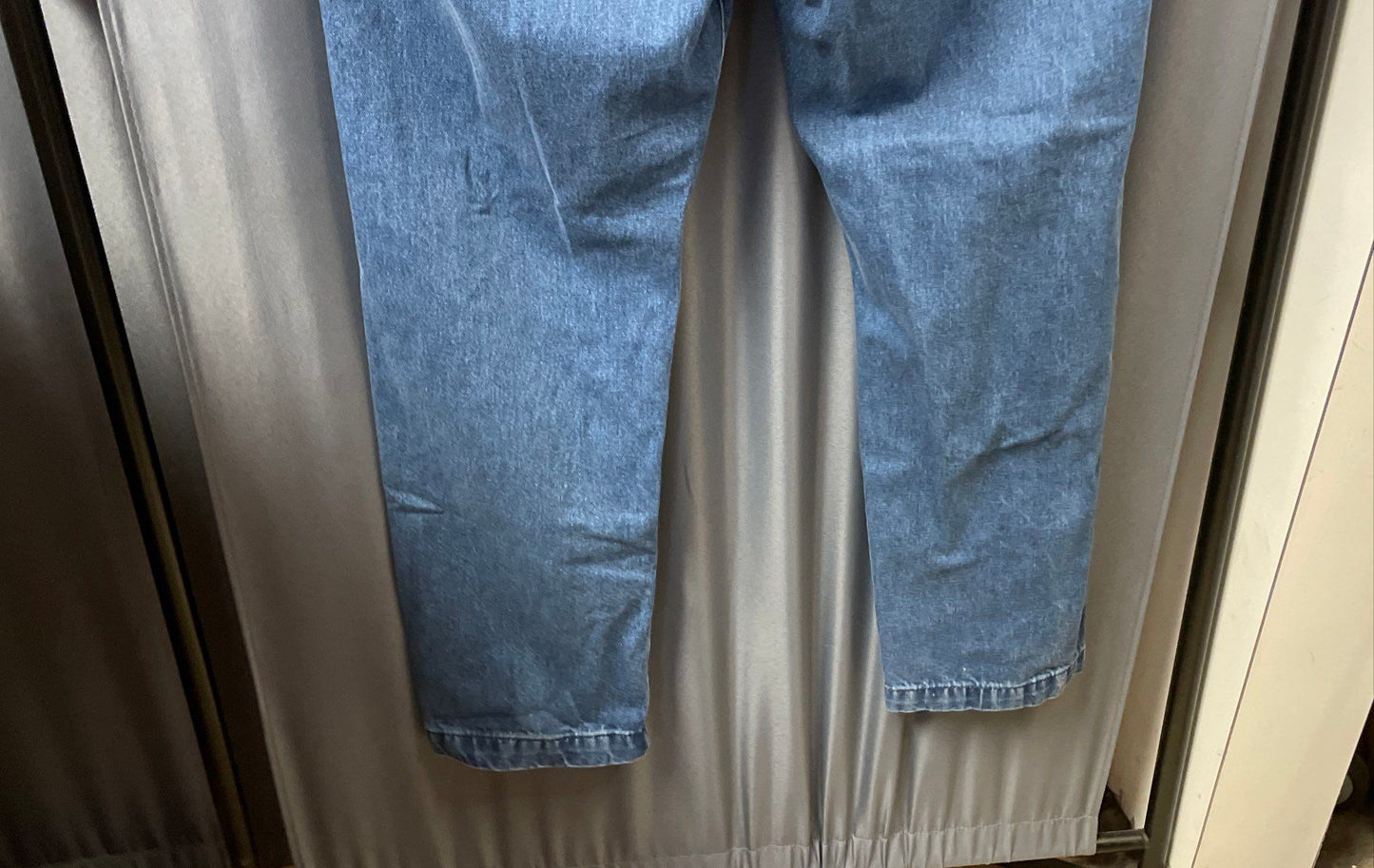 Gap Men's Blue Straight Leg Denim Chino Jeans Flap Back Pockets Sz 36x32 NWT
