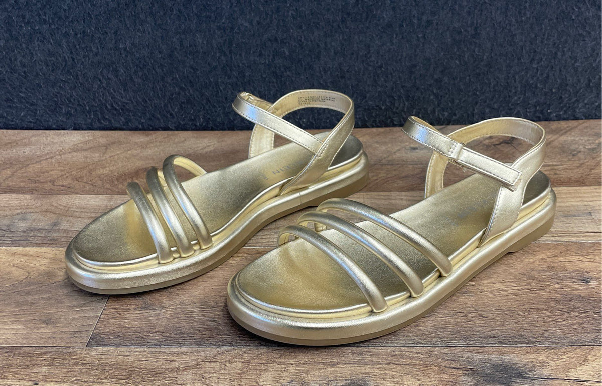 Anne Klein Ellen Metallic Gold Strappy iFlex Footbed Flat Sandals Size 8.5M