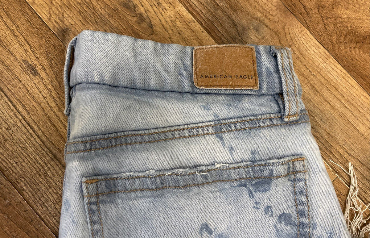 American Eagle Women's Curvy Stovepipe Jeans Light Wash Raw Hem Wide Leg Sz 2