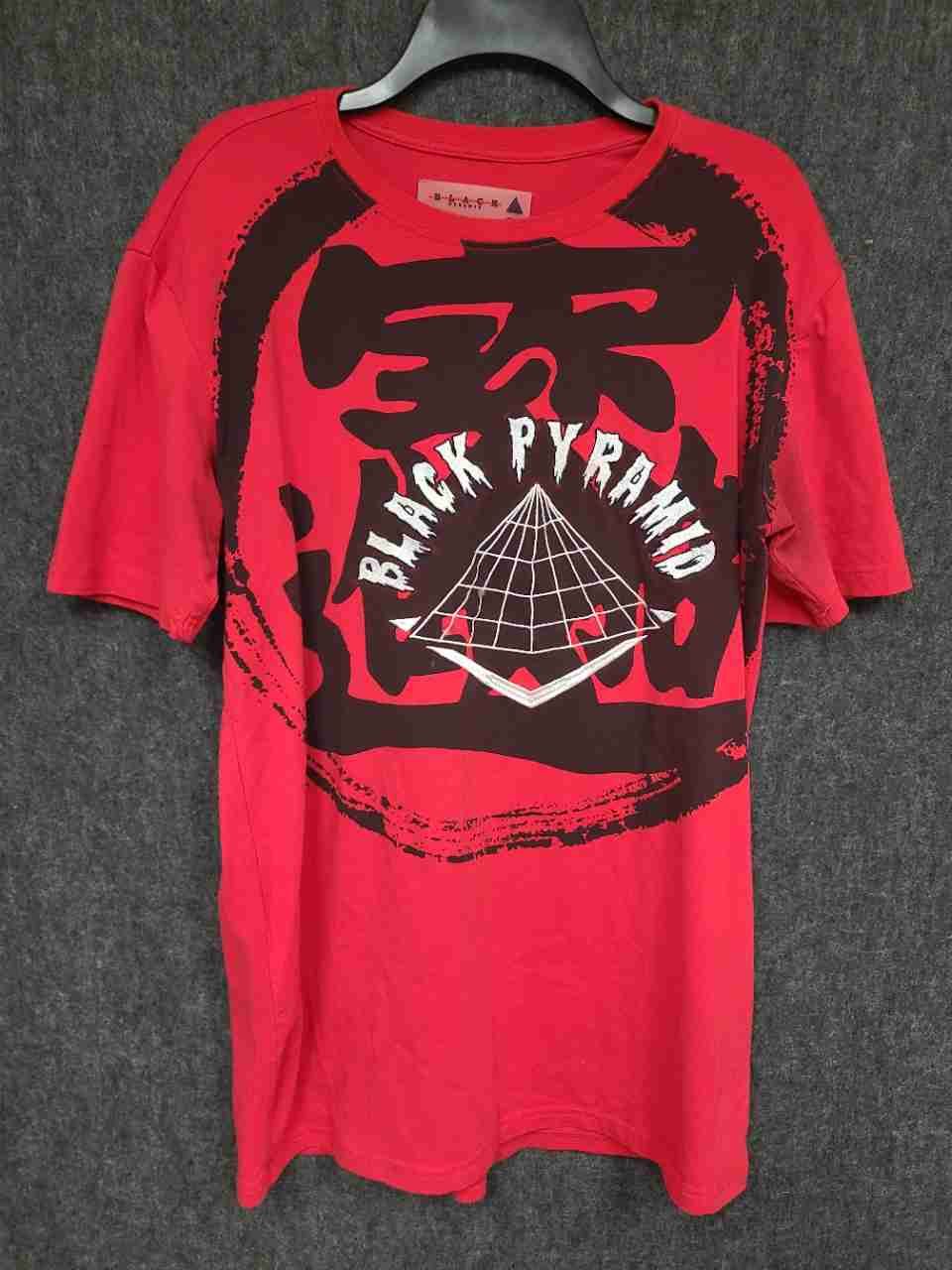 Black Pyramid Men's Red Graphic Logo T-Shirt Short Sleeve Sz S