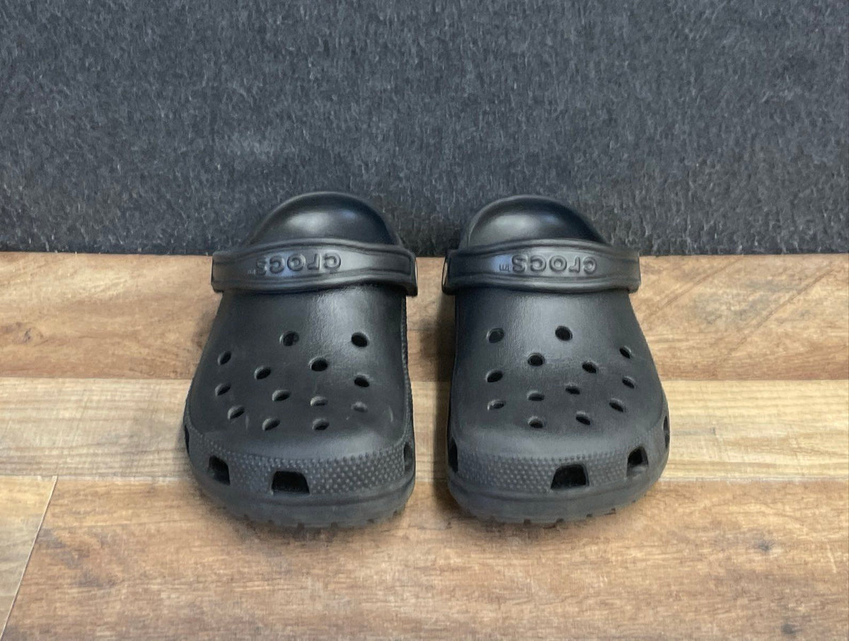 Crocs Classic Clog Black Unisex Slip On Comfort Shoes Men's 6 Women's 8 Size 8