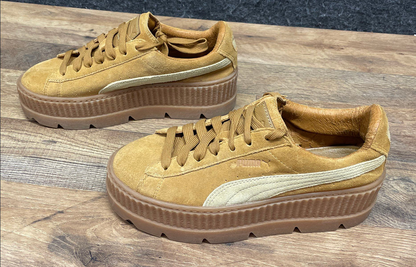 Puma Suede Creeper Tan Gum Platform Women's Sneakers Size 9.5