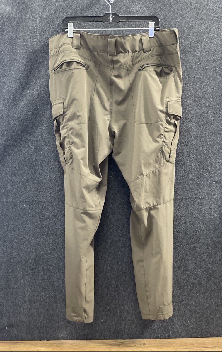 5.11 Tactical Men's Green Khaki Tactical Cargo Pants Sz 44x32