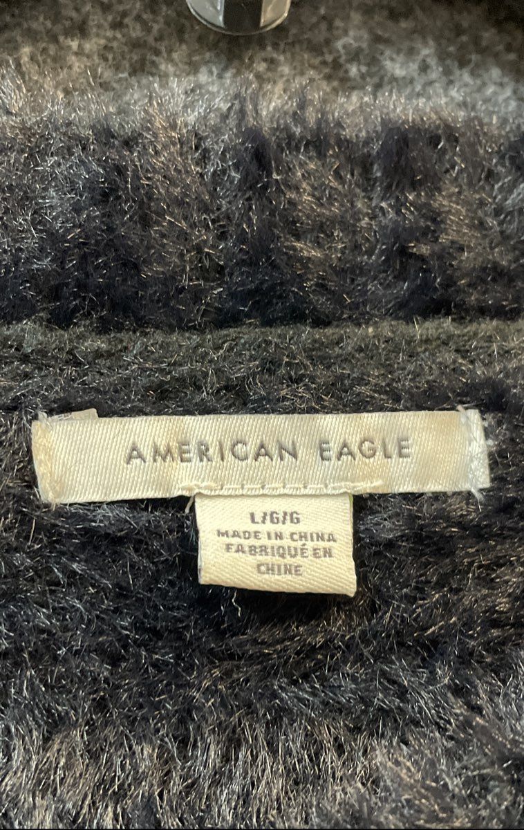 American Eagle Women's Black Fuzzy Shaggy Knit Crewneck Sweater Size L