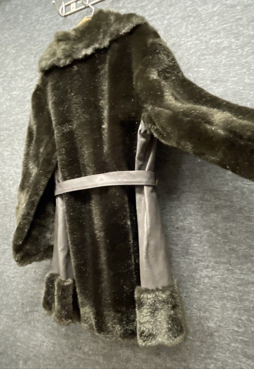 Vintage 80s Women's Dark Brown Faux Fur Belted Button Front Plush Coat Sz 16