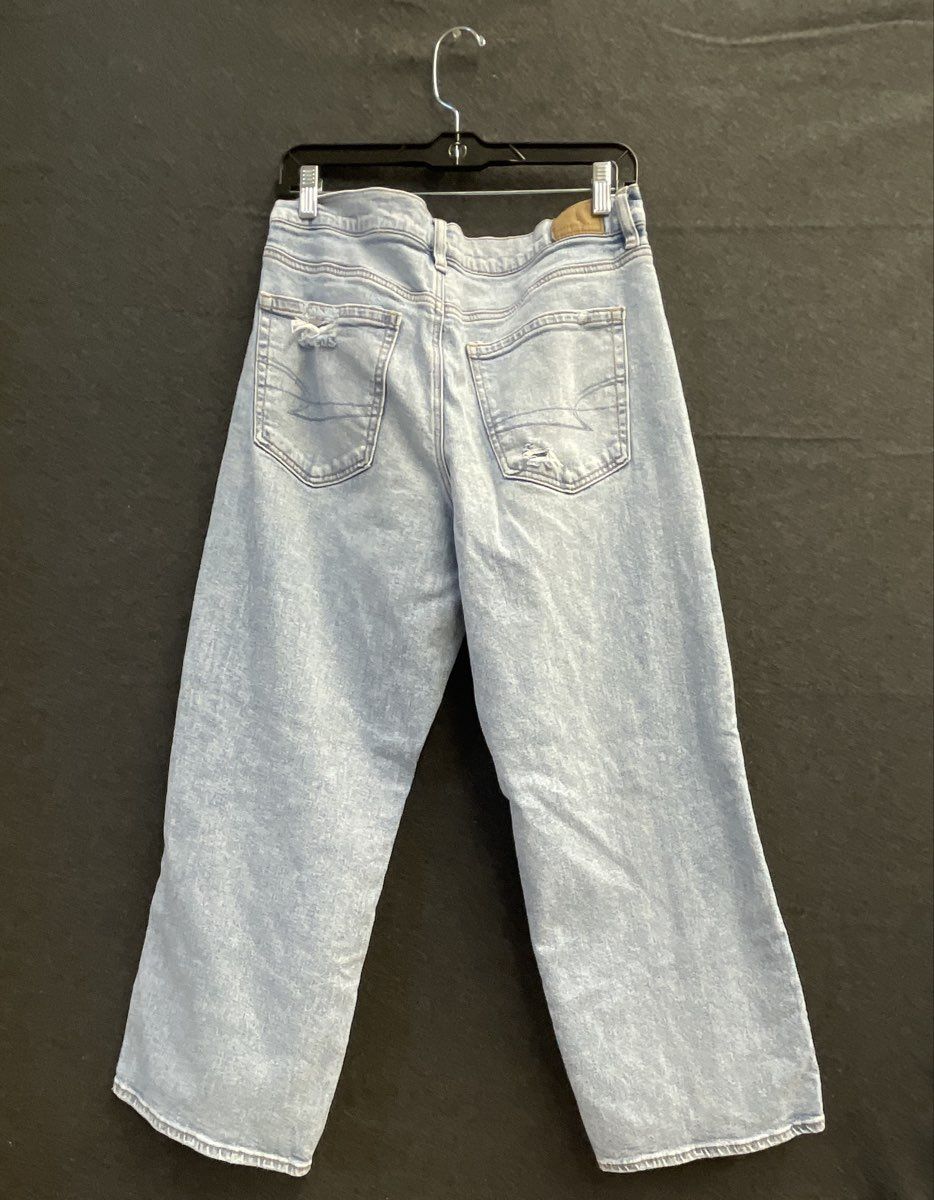 American Eagle Women's Wide Leg Distressed Light Wash Strigid Jeans Sz 12 Short
