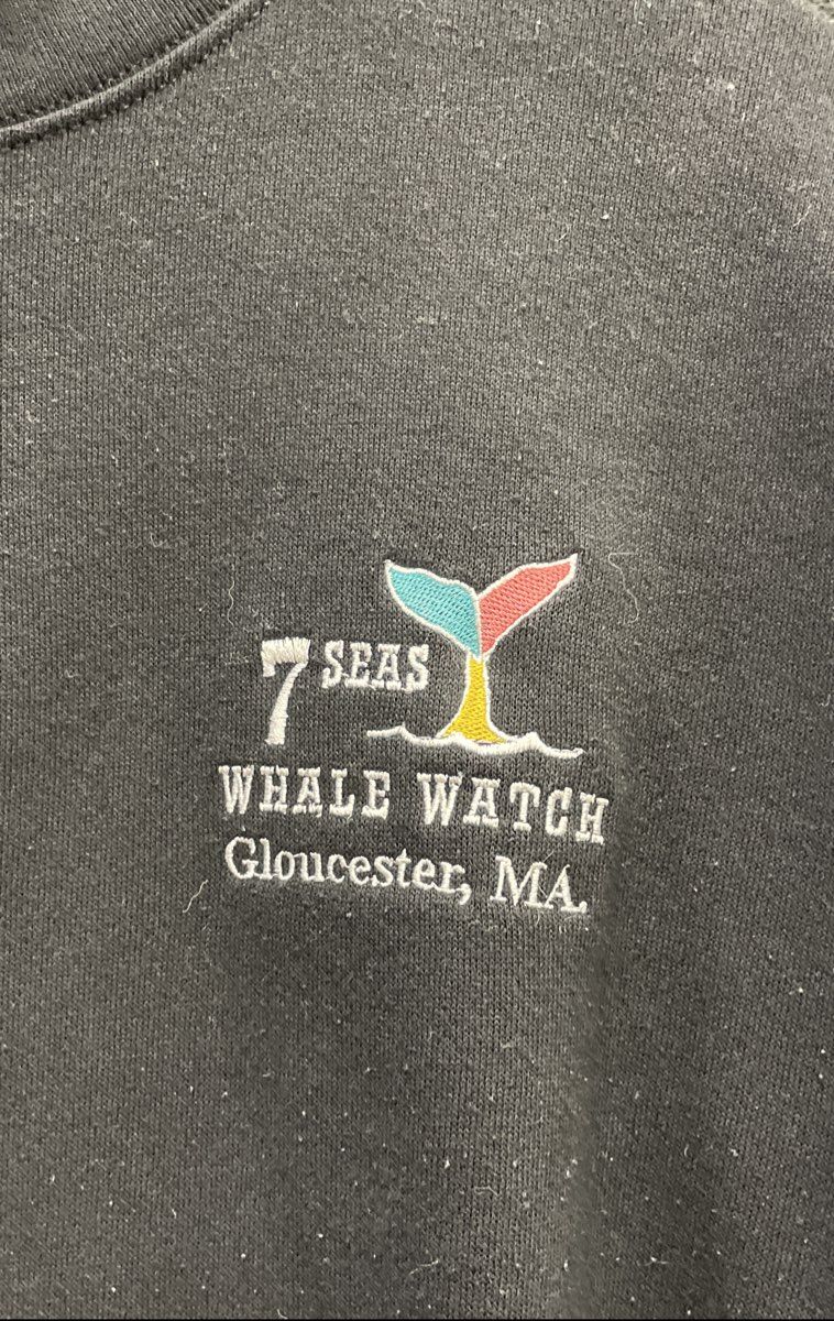 Vintage 90s Logo 7 Men's Black Whale Watch Gloucester MA Sweatshirt Size L