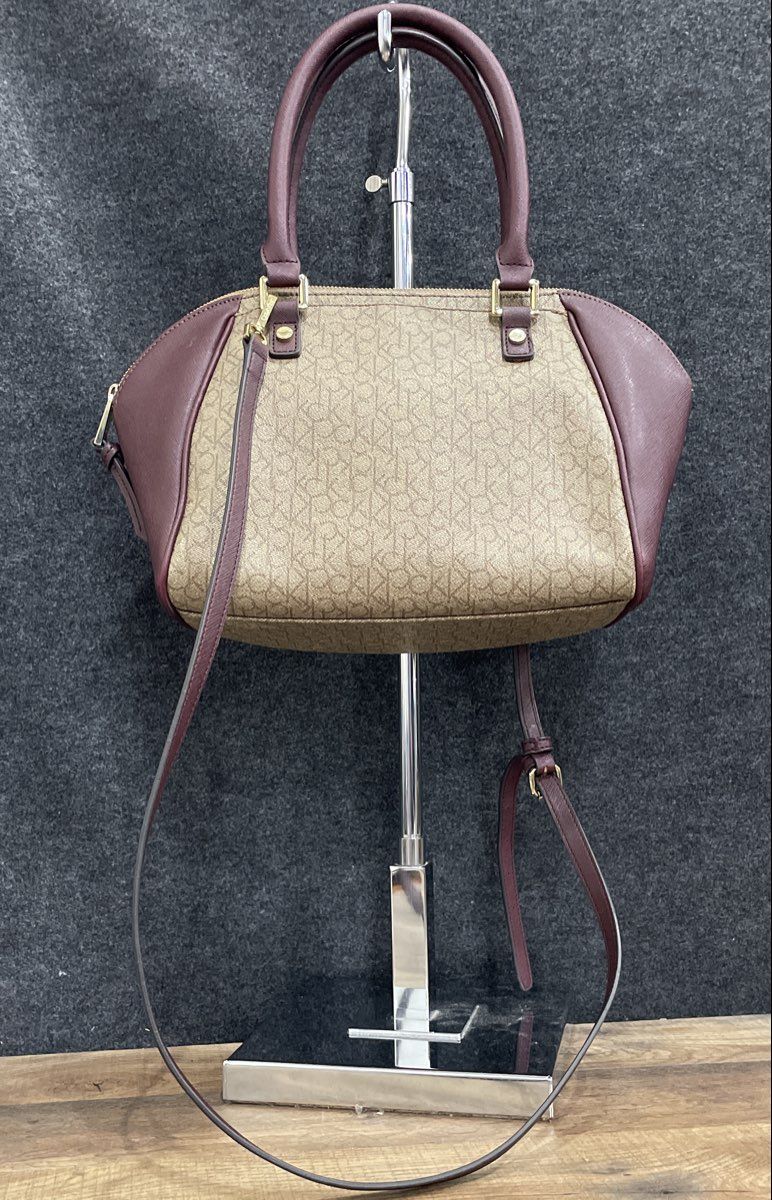 Calvin Klein Cream Maroon Leather Monogram Satchel Purse Crossbody Bag Gold Tone
