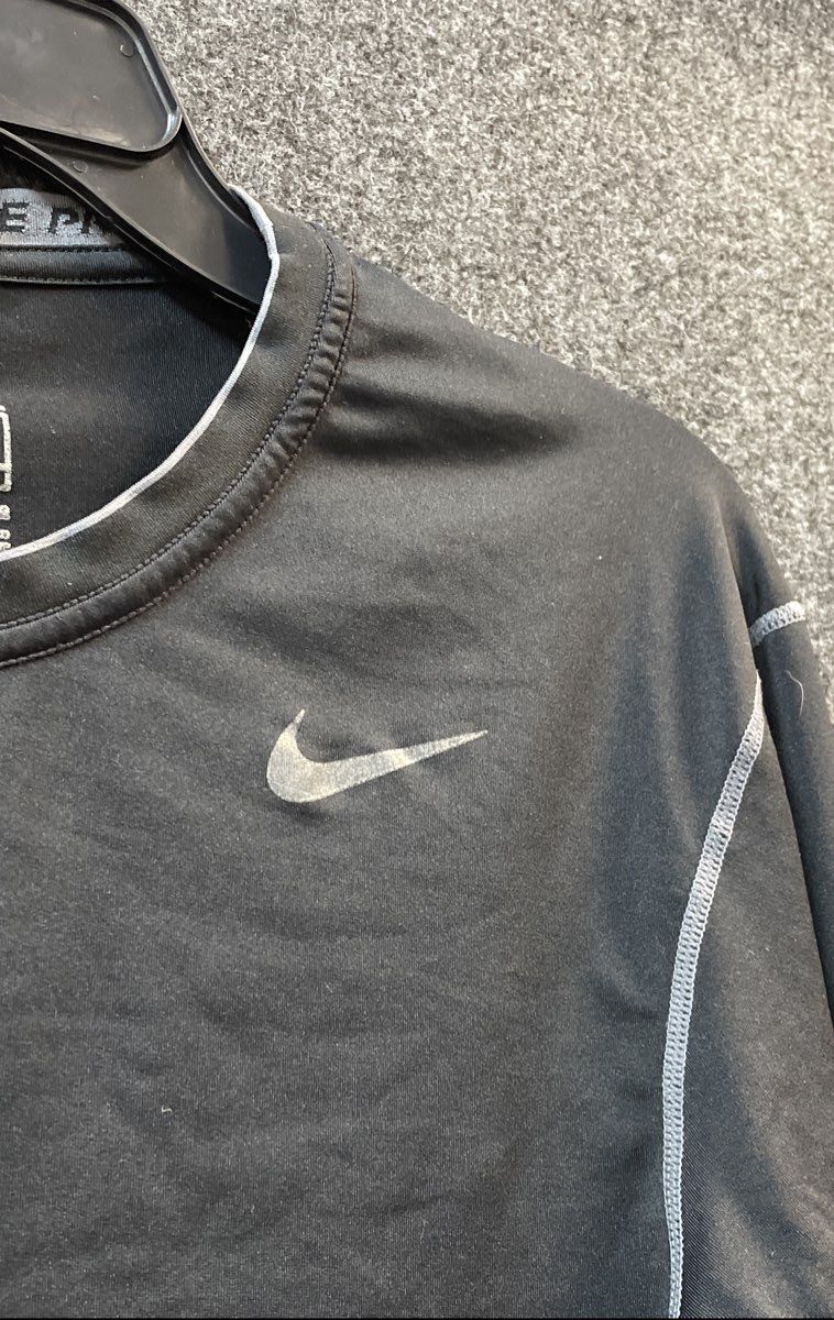 Nike Men's Black Long Sleeve Nike Pro FIT DRY Athletic Training Shirt Sz XL