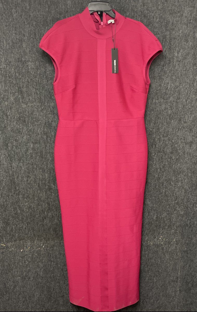 Fashion Nova Women's Moxie Cap Sleeve Bandage Maxi Dress Magenta NWT Sz 2X