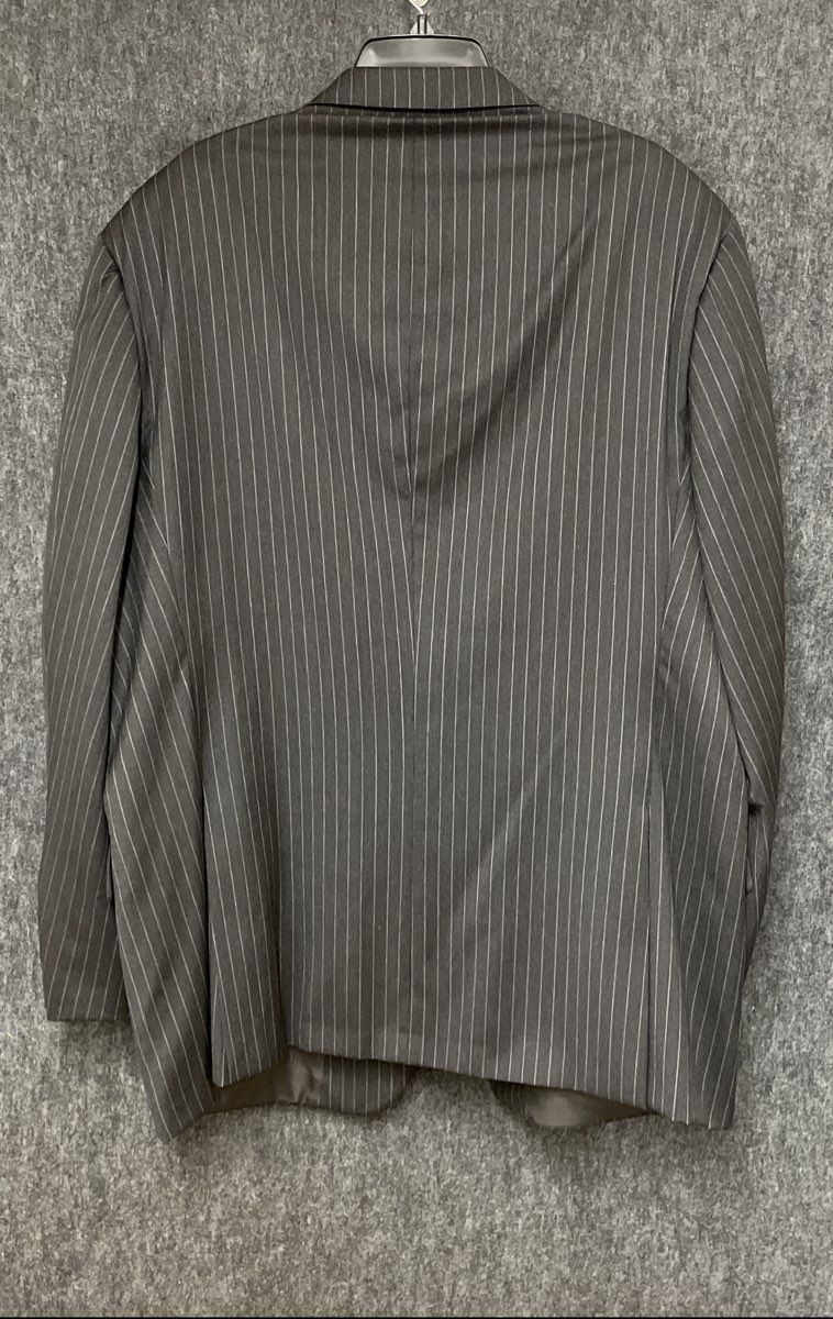 Gieves & Hawkes Savile Row 48R Grey Pinstripe 100% Worsted Wool Sports Jacket