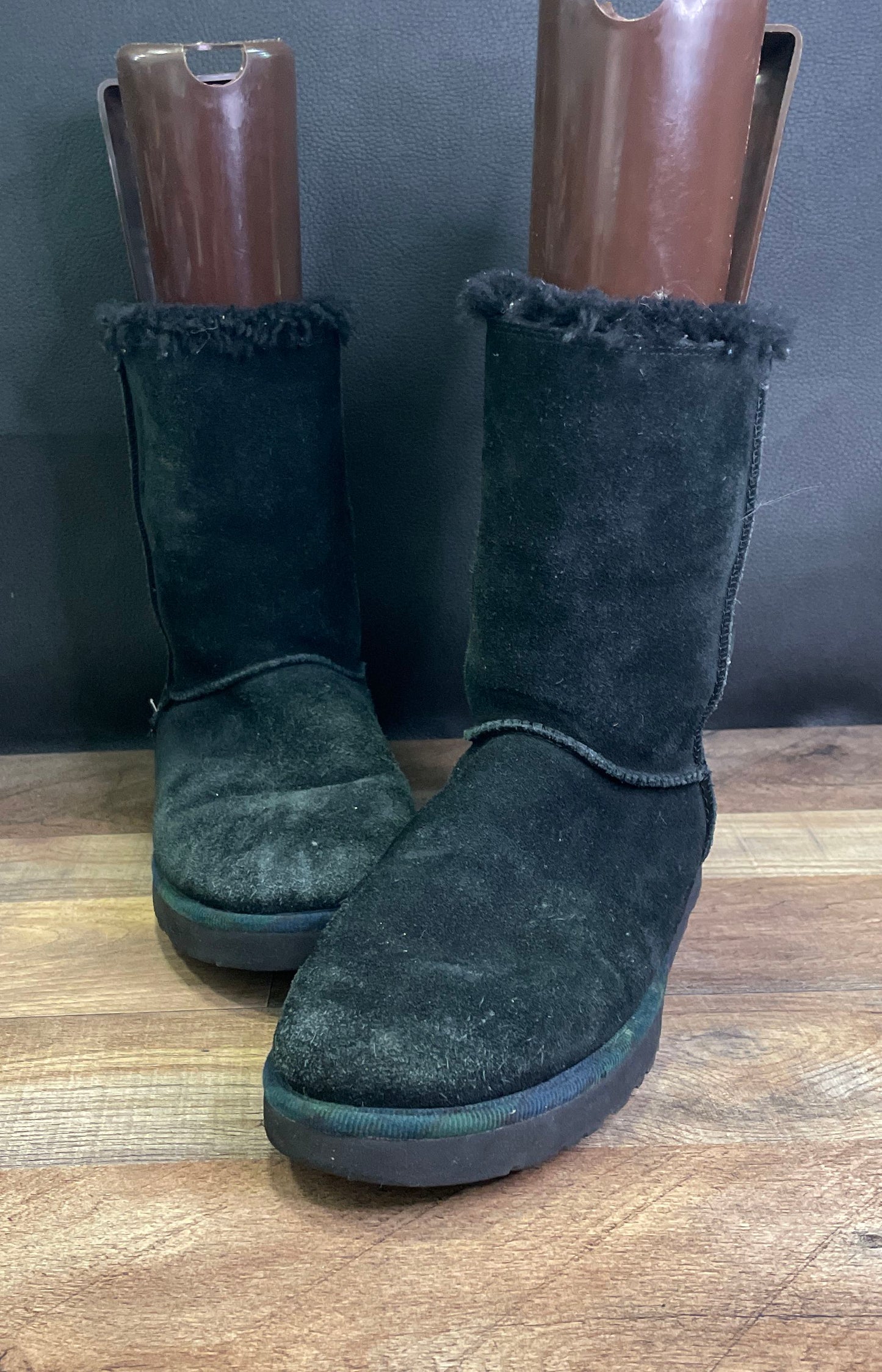 UGG Florence Black Suede Shearling Side Zip Studded Boots Women's Size 10