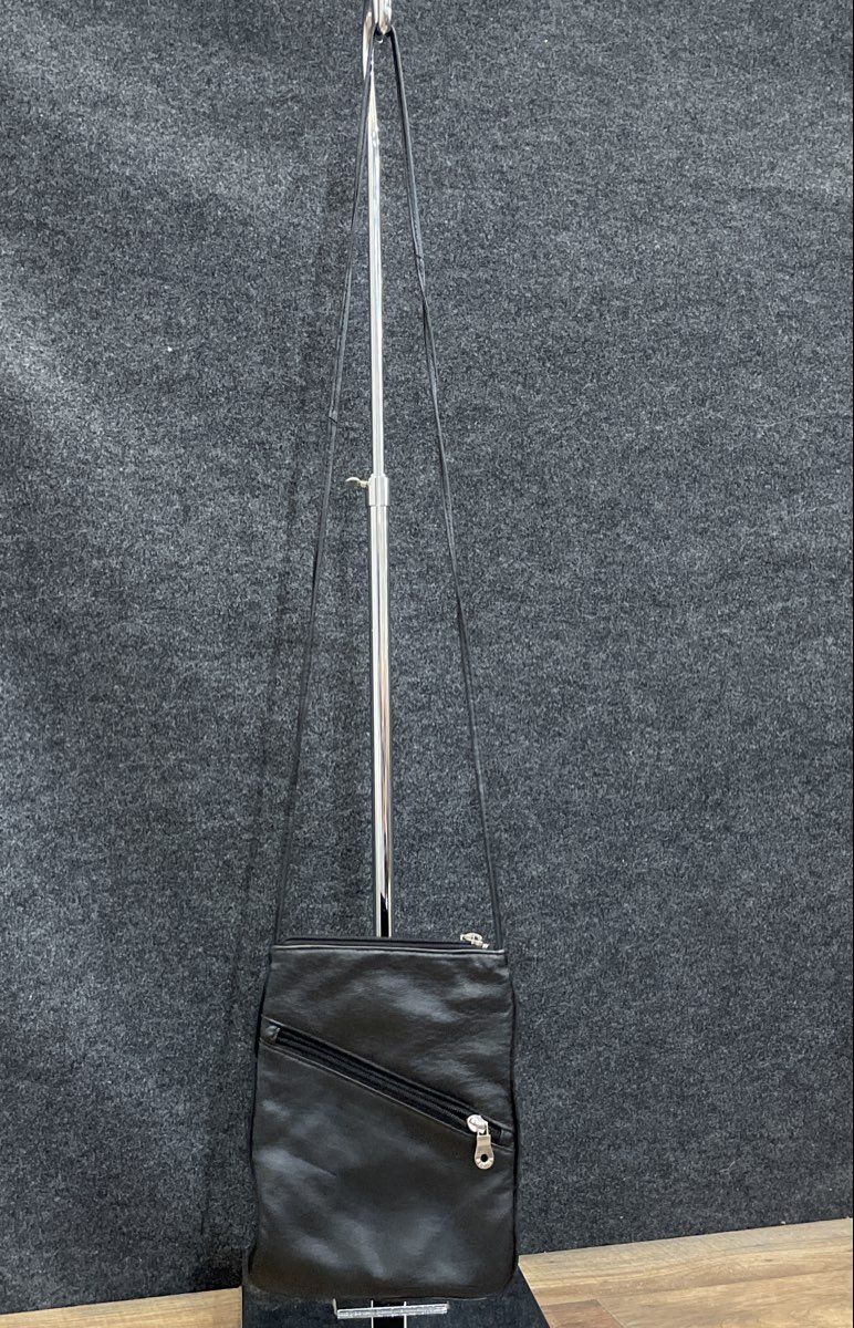 Vintage Wilsons Leather Maxima Black Leather Mini Crossbody Bag