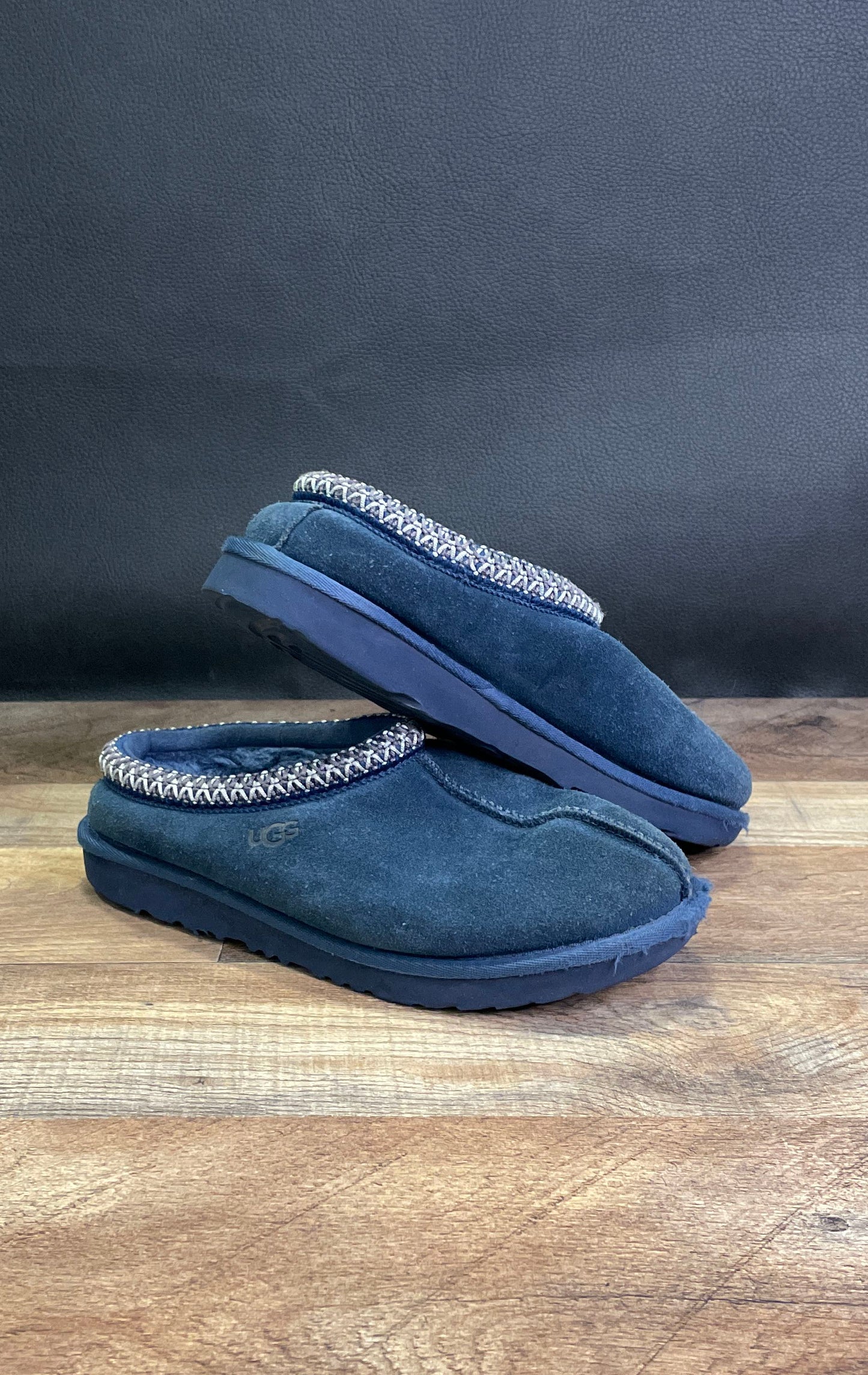 UGG Tasman Navy Blue Suede Sheepskin Lined Slippers Women's Size 5