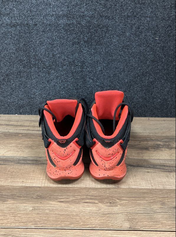 Nike LeBron Soldier 9 IX Black Bright Crimson Basketball Shoes Size 10