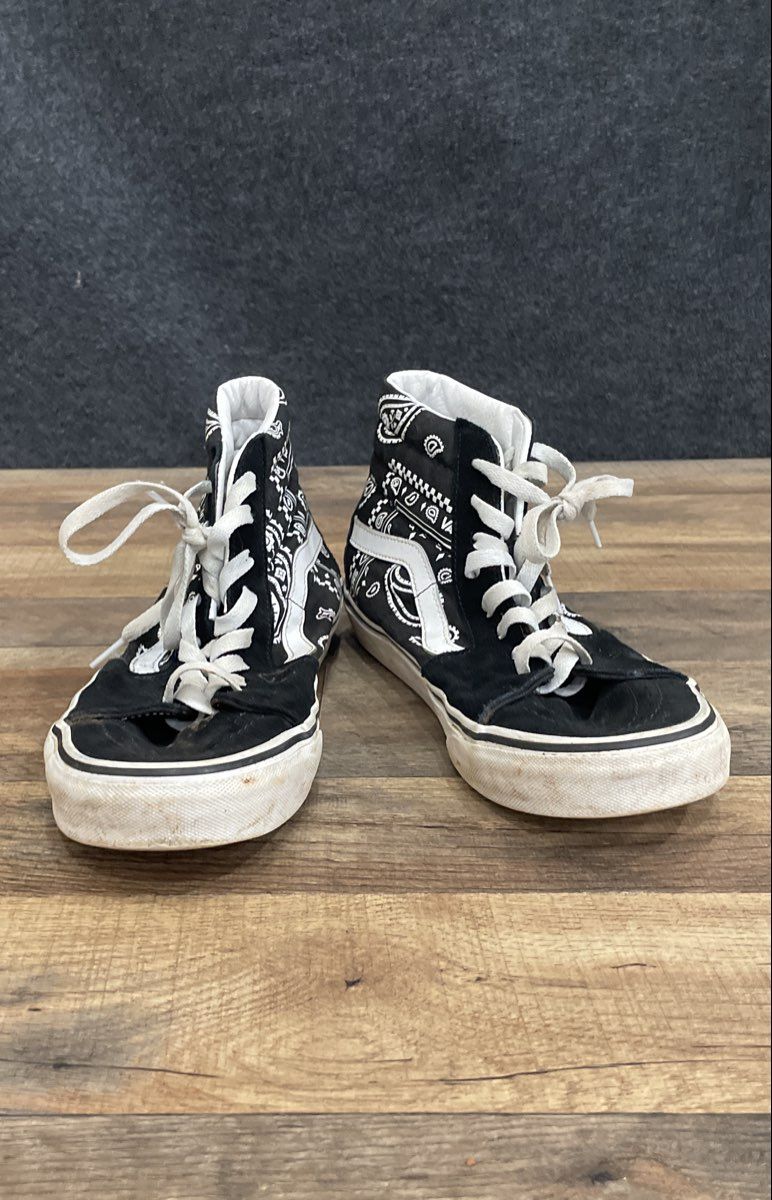 Vans Sk8-Hi Black White Bandana Paisley Print High Top Sneakers Men 8 Women 9.5