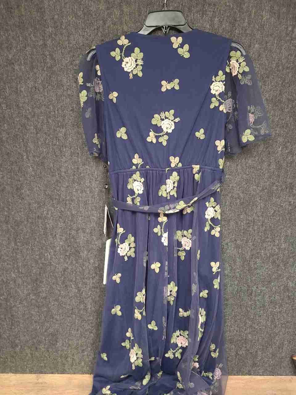 Adrianna Papell Women's Navy Multi Floral Embroidered Flutter Maxi Dress Sz S