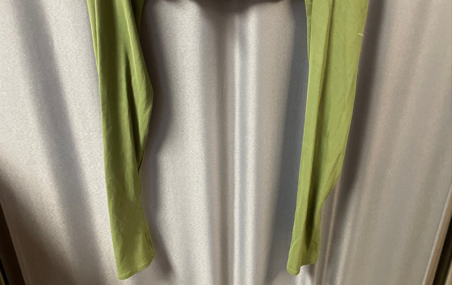 Splits59 Women's Green Airweight Shrug Bolero Long Sleeve Thumbholes D3099